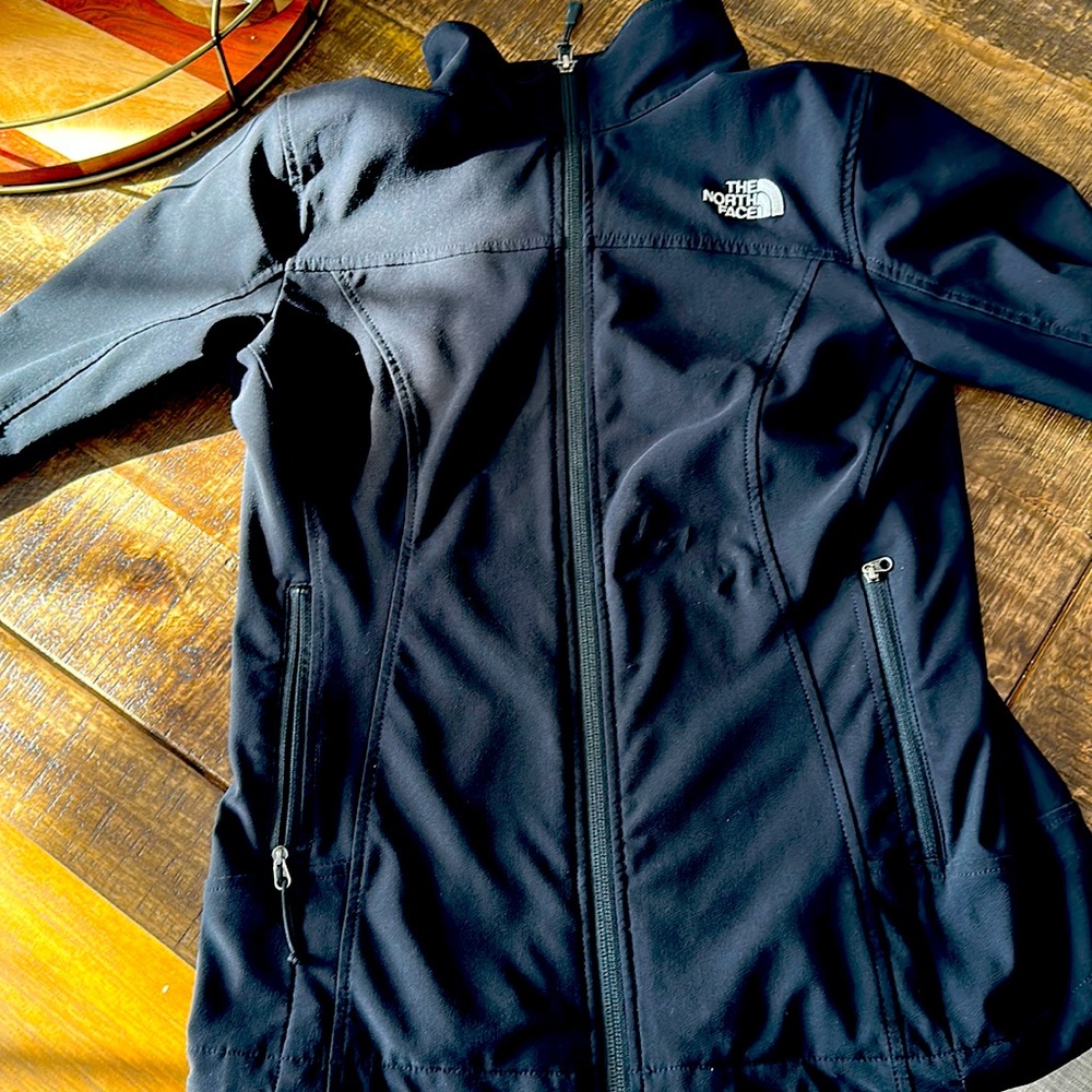 North Face women’s spring jacket